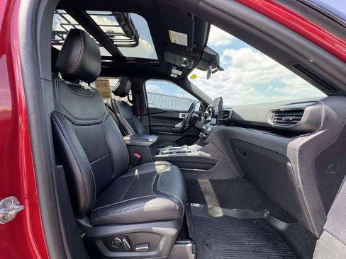 Used 2020 Ford Explorer ST w/ ST Street Pack AWD/4WD image 16