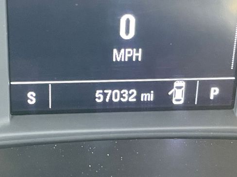 Used 2023 Chevrolet Malibu LT image 41