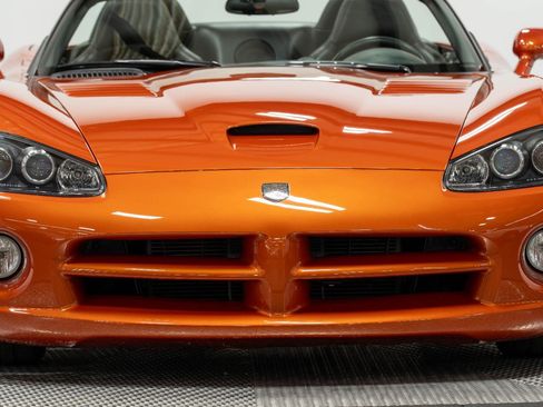 Used 2005 Dodge Viper SRT-10 w/ Copperhead Edition Group RWD image 18