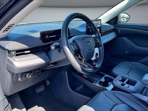 Used 2025 Ford Mustang Mach-E Premium AWD/4WD image 16