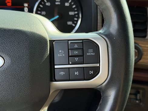 Used 2023 Ford Expedition Max Limited image 19