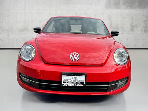 Used 2013 Volkswagen Beetle 2.0T image 2