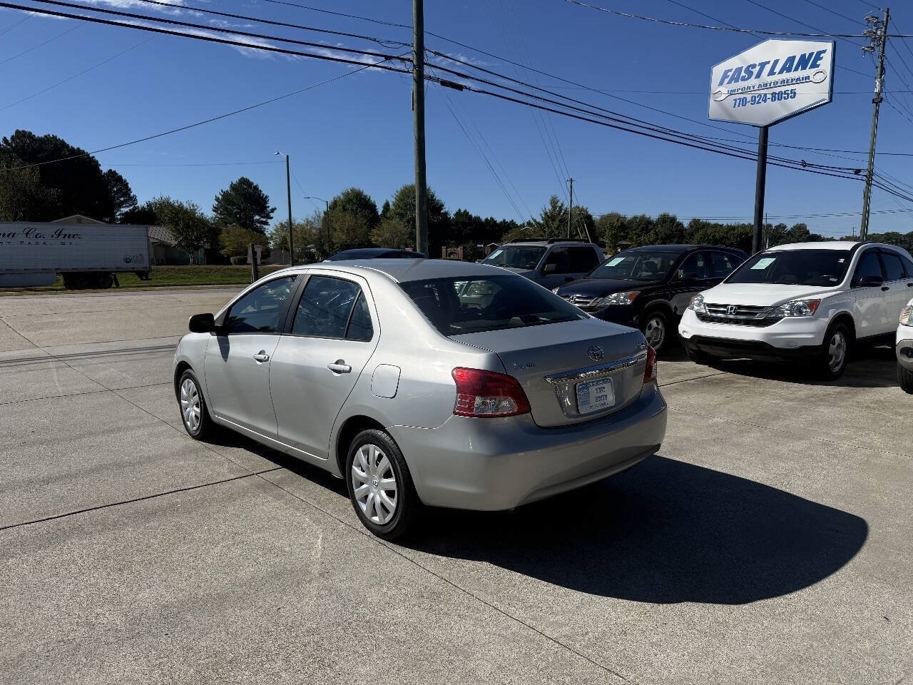 Used 2009 Toyota Yaris Sedan w/ PWR Pkg w/Steel Wheels FWD image 5