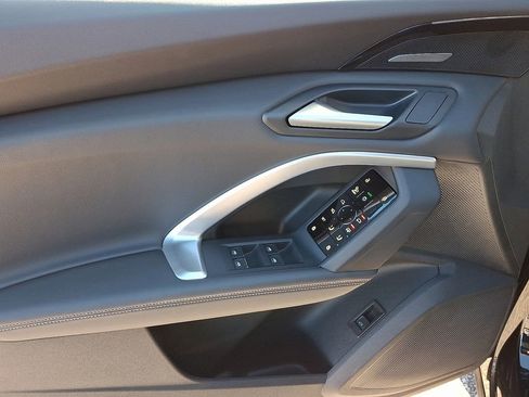 Certified 2025 Audi Q5 Premium Plus image 13