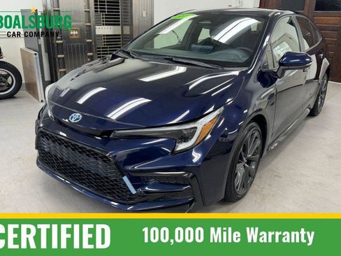 Used 2025 Toyota Corolla SE image 1