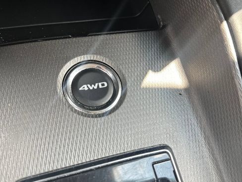Used 2024 Mitsubishi Outlander Sport ES AWD/4WD image 7