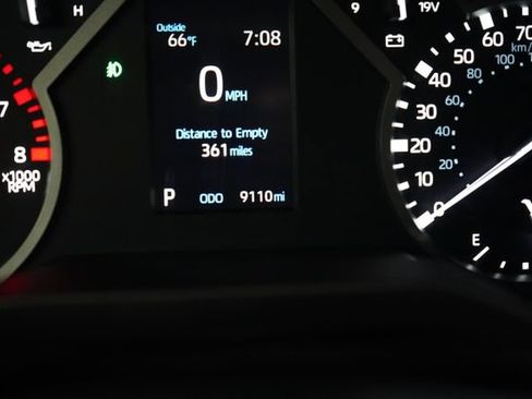 Used 2024 Toyota Tundra SR5 w/ SR5 Premium Package AWD/4WD image 25