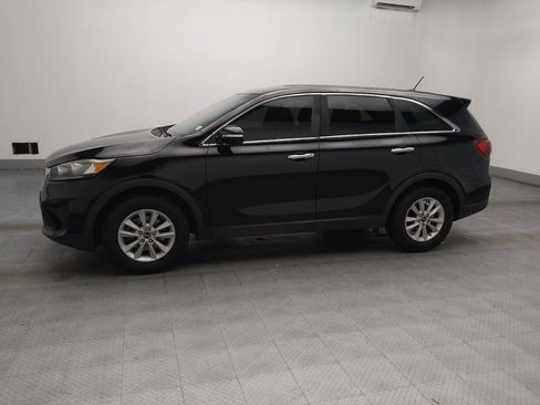 Used 2020 Kia Sorento LX FWD image 2