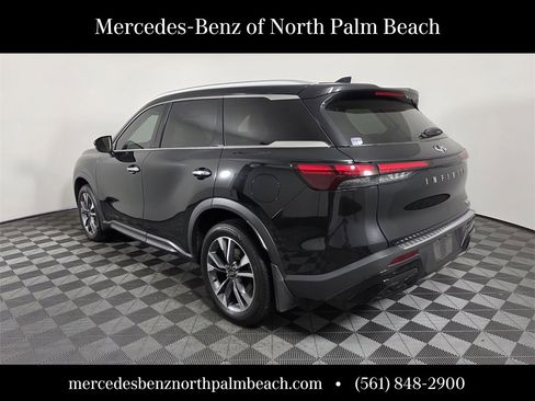 Used 2023 INFINITI QX60 Luxe w/ Vision Package image 4