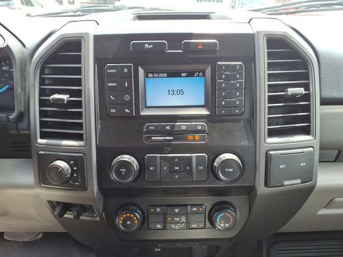 Used 2020 Ford F250 XL w/ Power Equipment Group AWD/4WD image 19