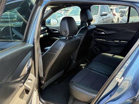 Used 2025 Buick Envista Preferred w/ Convenience I Package FWD image 20