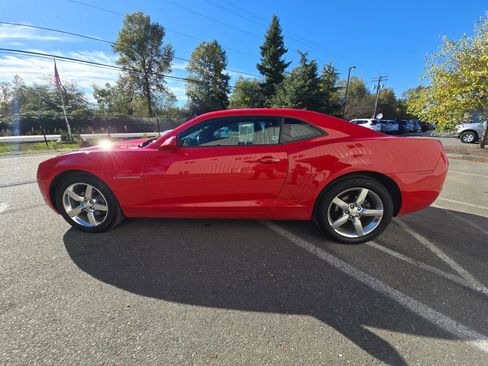 Used 2011 Chevrolet Camaro LT image 6