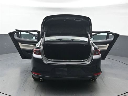 Used 2019 MAZDA MAZDA3 Sedan image 46