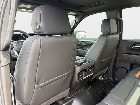 New 2026 GMC Sierra 1500 AT4 w/ AT4 Premium Package AWD/4WD image 13