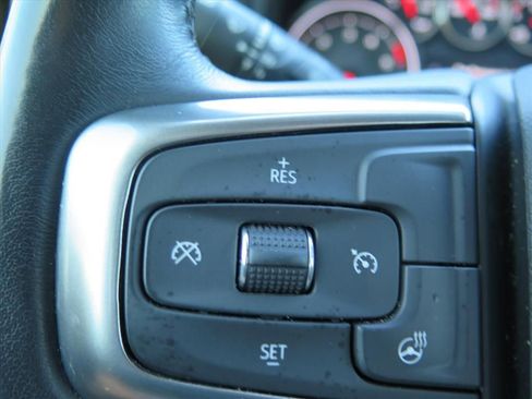 Used 2022 Chevrolet Silverado 2500 LTZ w/ LTZ Plus Package image 13