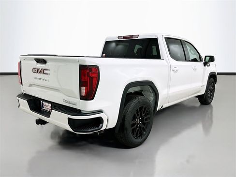 New 2026 GMC Sierra 1500 Elevation image 7