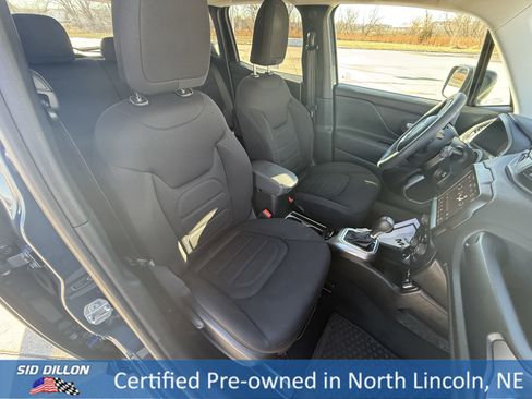 Used 2022 Jeep Renegade Latitude image 20