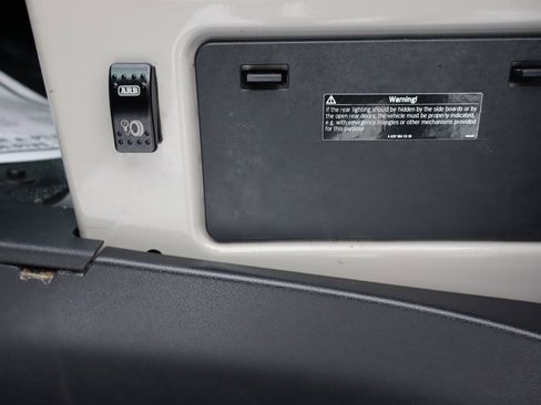 Used 2022 Mercedes-Benz Sprinter 2500 w/ Parking Package image 38