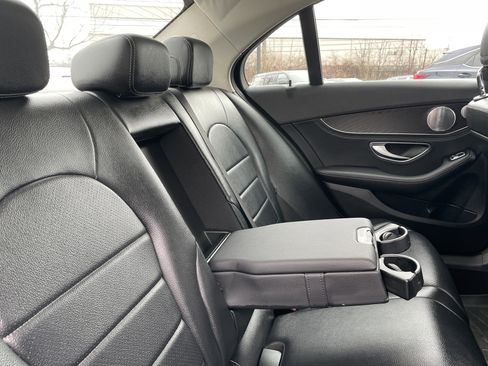 Used 2016 Mercedes-Benz C 300 4MATIC Sedan image 21