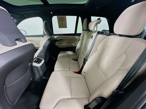 Used 2026 Volvo XC90 T8 Plus w/ Protection Package Premier AWD/4WD image 39