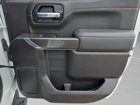 Used 2022 GMC Sierra 1500 AT4 w/ AT4 Premium Package image 26