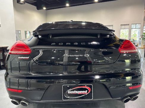 Used 2014 Porsche Panamera 4S Executive image 70