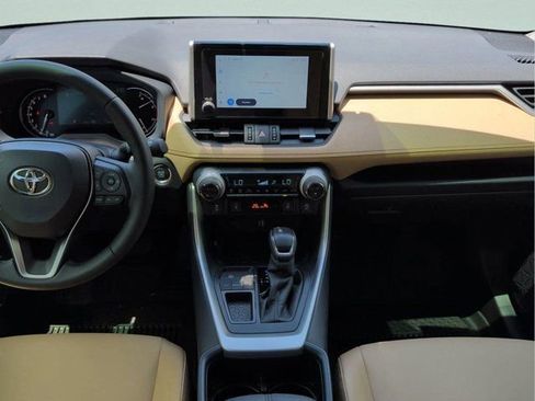 Used 2025 Toyota RAV4 XLE Premium w/ Weather Package FWD image 17