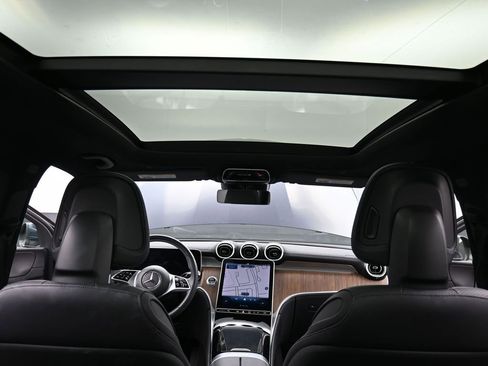 Used 2023 Mercedes-Benz GLC 300 image 18