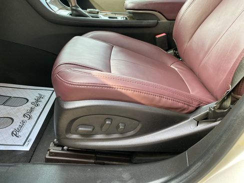 Used 2015 Buick LaCrosse Leather w/ Experience Buick Package image 23