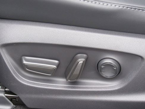 New 2026 Toyota Crown Signia image 13