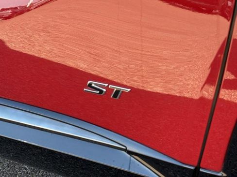 New 2026 Buick Envision Sport Touring image 12