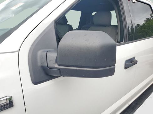 Used 2017 Ford F150 XLT AWD/4WD image 25
