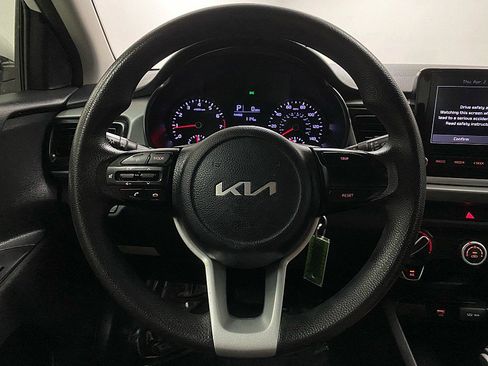 Used 2022 Kia Rio LX image 17