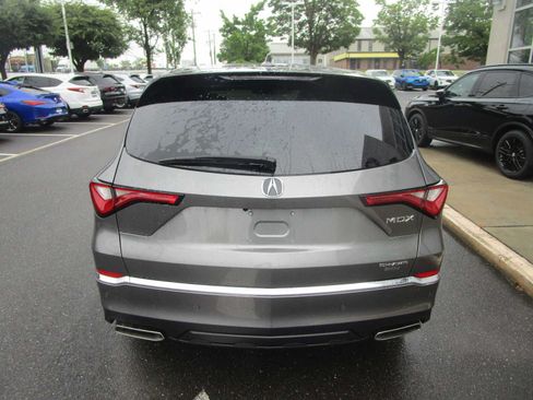 Certified 2024 Acura MDX SH-AWD w/ Technology Package image 6