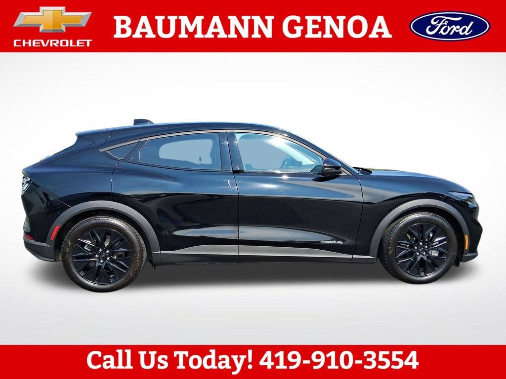 Used 2025 Ford Mustang Mach-E Select w/ Comfort Package Lite AWD/4WD image 7