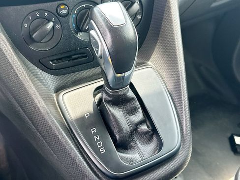 Used 2018 Ford Transit Connect XL FWD image 21