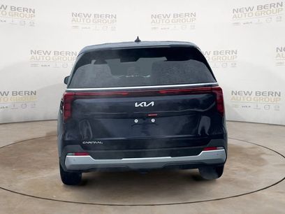 New 2026 Kia Carnival