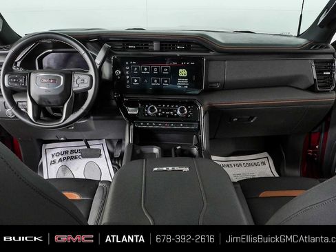Certified 2024 GMC Sierra 2500 AT4 w/ AT4 Premium Plus Package AWD/4WD image 18