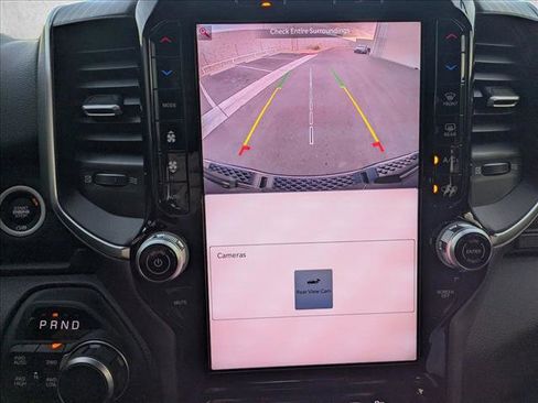 Used 2025 RAM 1500 Big Horn image 15