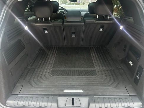 Used 2023 Land Rover Range Rover Sport SE image 38