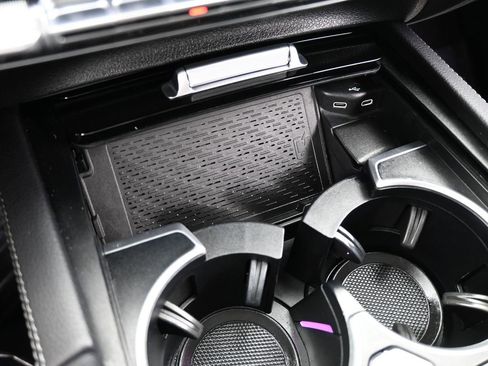 Used 2024 Mercedes-Benz GLE 450 4MATIC image 34