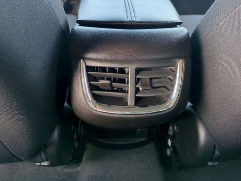 Used 2024 Chevrolet Malibu LT FWD image 20