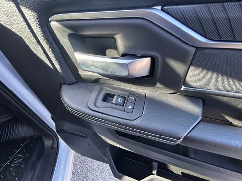 New 2025 RAM 3500 Big Horn image 31