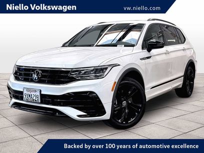 Used 2024 Volkswagen Tiguan SE R-Line