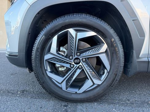 Certified 2024 Hyundai Tucson Limited image 25
