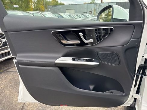 New 2026 Mercedes-Benz GLC 300 4MATIC image 15
