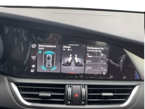 New 2025 Alfa Romeo Giulia image 53