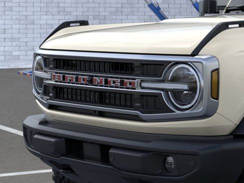New 2026 Ford Bronco Outer Banks AWD/4WD image 19