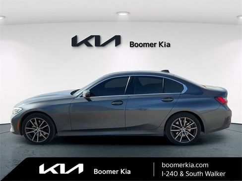 Used 2022 BMW 330i xDrive Sedan w/ Driving Assistance Package image 8