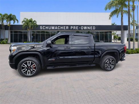 Used 2019 GMC Sierra 1500 AT4 w/ AT4 Premium Package image 4